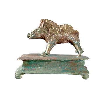 铜制野猪雕塑