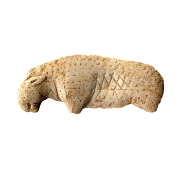 冰河时代的猛犸象牙狮子雕像