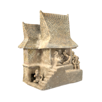 祭祀宴会屋模型（纳亚里特地区）